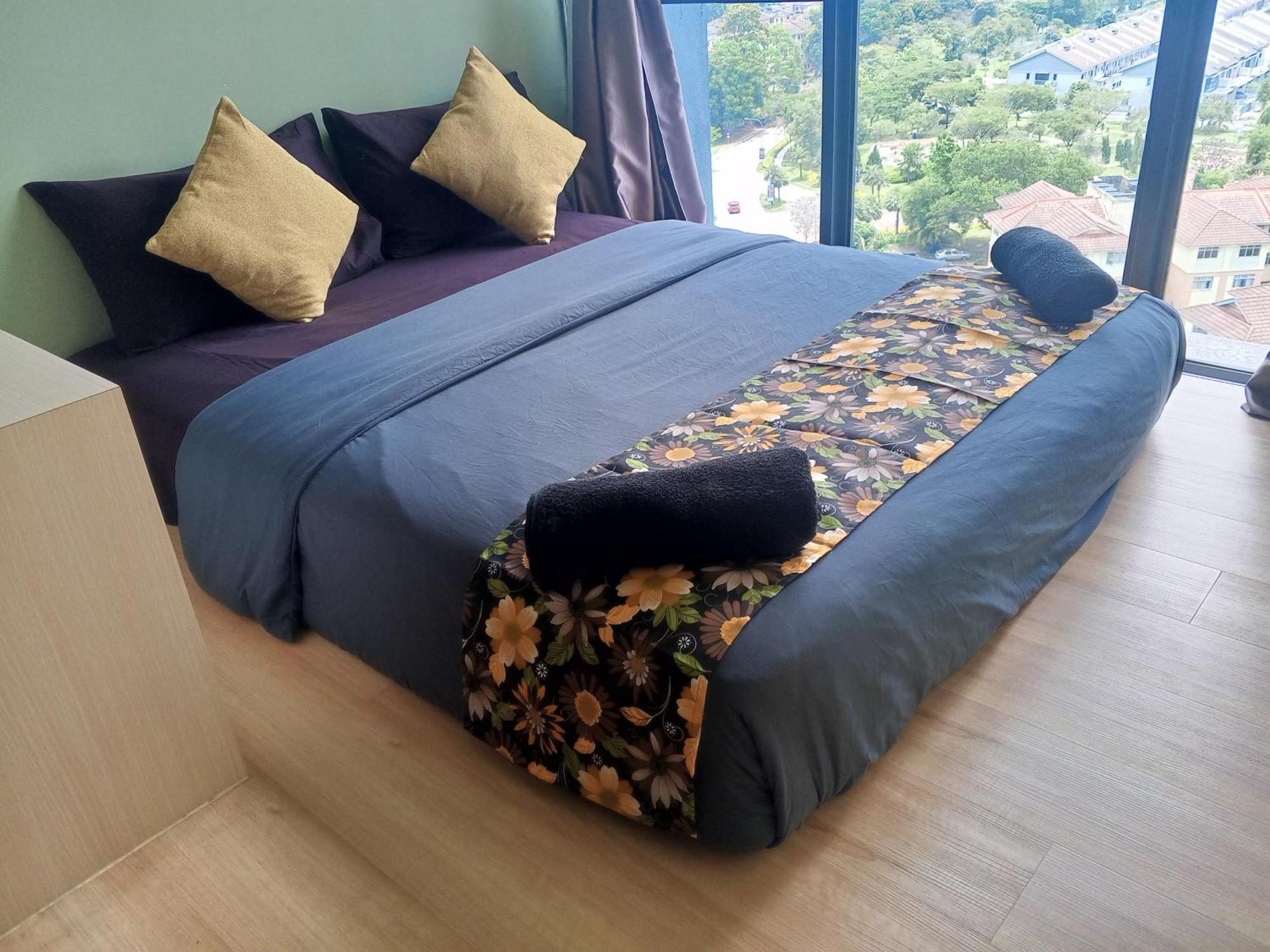 Apartment Core Soho Kip Sentral Near Klia & Klia2 Kampong Bekoh